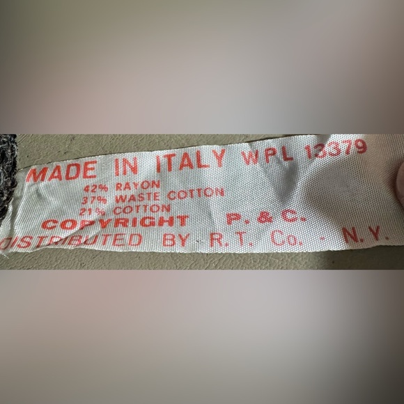 Vintage Italian White Kittens Tapestry 38”x 19” Dist.P &C Ramallah Trading Co NY - Picture 16 of 16